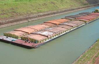 Brasil usa apenas 30% dos rios para transporte comercial