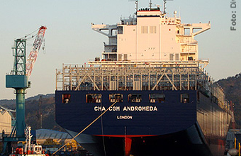 Armador francês recebe primeiro porta-container ecológico