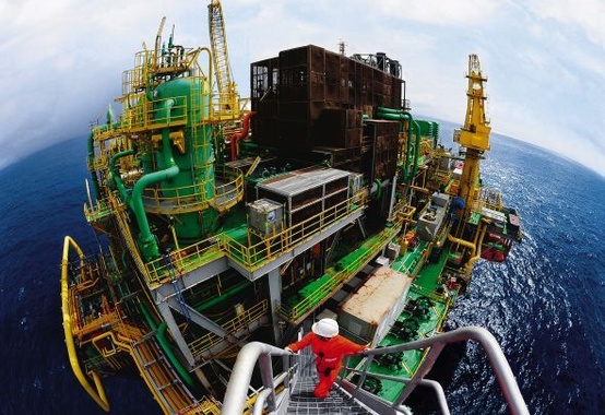Para Petrobras, Shell, Total, Statoil, CNOC, CNPC, Repsol e Galp as mudanças são muito bem-vindas Para Petrobras, Shell, Total, Statoil, CNOC, CNPC, Repsol e Galp as mudanças são muito bem-vindas