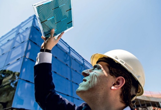 EDP: maior projeto do mundo de instalação de adesivos fotovoltaicos orgânicos acontece no ES EDP: maior projeto do mundo de instalação de adesivos fotovoltaicos orgânicos acontece no ES