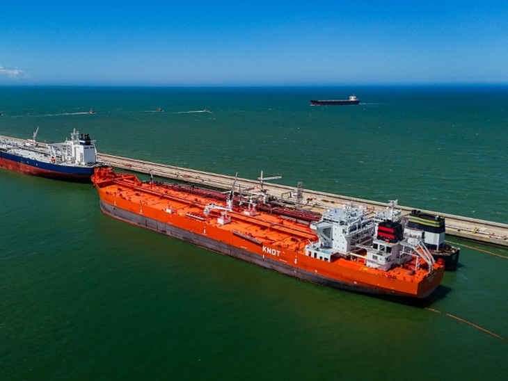 Vast bate recorde de embarques de óleo cru para exportação em 2025