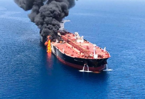 Ataque a petroleiro do Japão e da Noruega: EUA divulgam possível prova contra o Irã Ataque a petroleiro do Japão e da Noruega: EUA divulgam possível prova contra o Irã