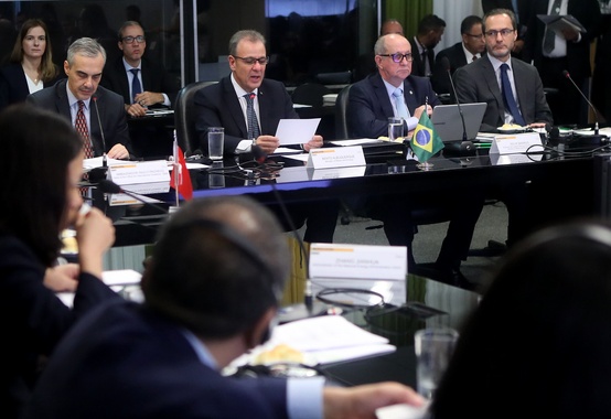 Bento Albuquerque destaca as oportunidades de investimentos no setor de energia durante IV Reunião do BRICS Bento Albuquerque destaca as oportunidades de investimentos no setor de energia durante IV Reunião do BRICS