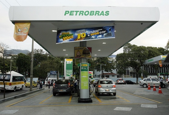 Petrobras: nota sobre a oferta pública de ações da Petrobras Distribuidora (BR) Petrobras: nota sobre a oferta pública de ações da Petrobras Distribuidora (BR)