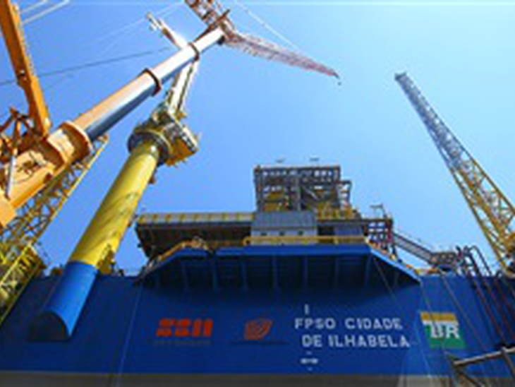 Pré-sal terá 10 novos dutos rígidos para produzir 150 mil barris de petróleo por dia