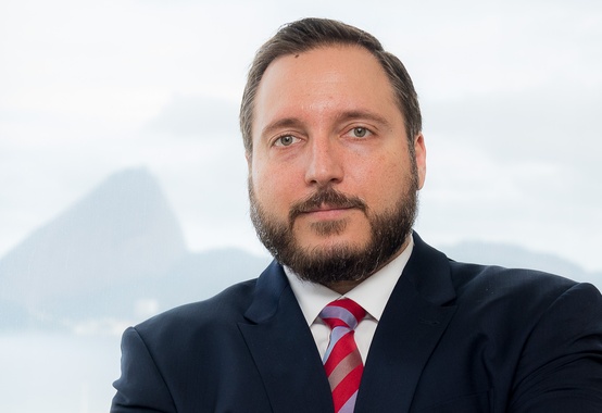 Apoio jurídico a atividades de preparação e resposta a emergências no setor de petróleo e gás, por Ali Hage Apoio jurídico a atividades de preparação e resposta a emergências no setor de petróleo e gás, por Ali Hage