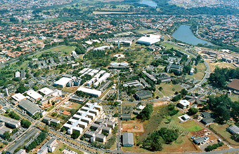 Unicamp fica entre as 15 do mundo com menos de 50 anos