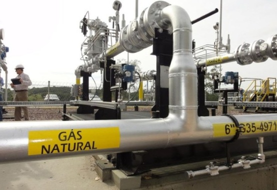 Petrobras e Cade assinam termo de compromisso para o mercado de gás natural Petrobras e Cade assinam termo de compromisso para o mercado de gás natural