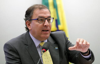 Faturamento da indústria de máquinas e equipamentos aumenta 45%