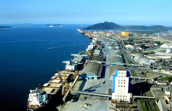 Porto de Paranaguá recebe R$ 394 milhões para dragagem