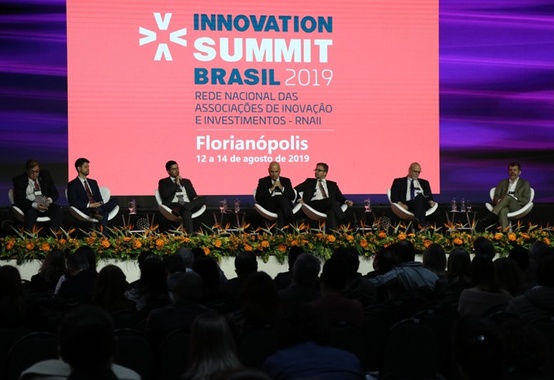 Investimento em educação é o caminho para a inovação Investimento em educação é o caminho para a inovação