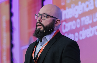 Metaverso e os riscos para o futuro da humanidade por Fabiano de Abreu Agrela