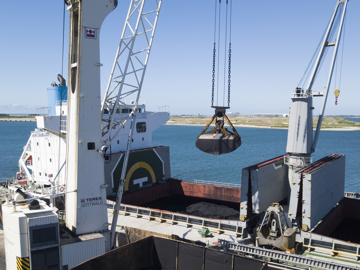Terminal Multicargas do Porto do Açu recebe 100º navio
