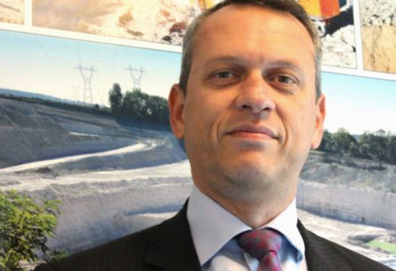 Thierry Fournier, da Saint-Gobain, é o novo presidente da Câmara de Comércio França Brasil Thierry Fournier, da Saint-Gobain, é o novo presidente da Câmara de Comércio França Brasil