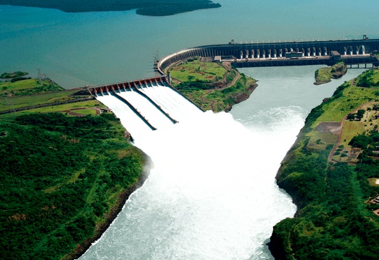 2,4 bilhões de megawatts-hora de produção acumulada em Itaipu em 32 anos de operação, no sábado, 5/11 2,4 bilhões de megawatts-hora de produção acumulada em Itaipu em 32 anos de operação, no sábado, 5/11
