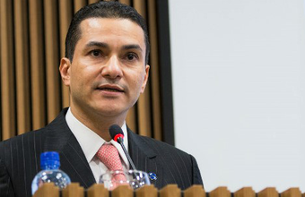 Governo prepara amplo programa de desburocratização do Estado