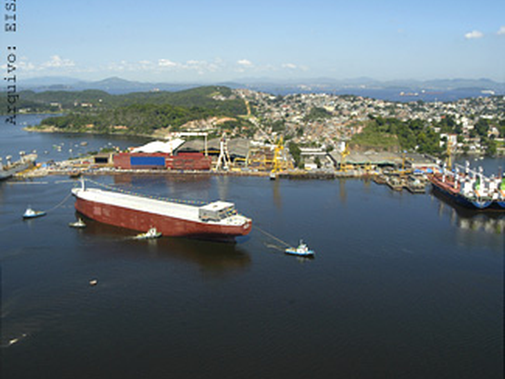 PDVSA lança ao mar seu primeiro petroleiro construído no Brasil  