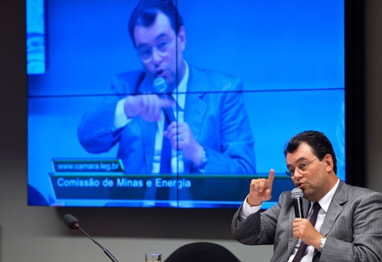 Braga: Setor elétrico brasileiro segue atrativo para investimentos Braga: Setor elétrico brasileiro segue atrativo para investimentos
