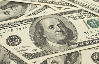 Entradas de dólares no país voltam a superar saídas