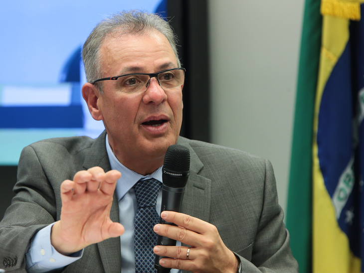 Durante evento no Rio, Bento Albuquerque defendeu a retomada de Angra 3 como projeto de Governo