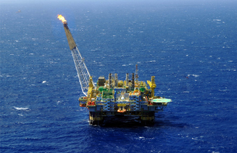 Senado aprova emenda com novo modelo para divisão dos royalties do petróleo