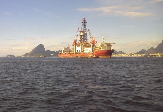 Aprovado na Câmara texto-base de MP que incentiva petrolíferas Aprovado na Câmara texto-base de MP que incentiva petrolíferas