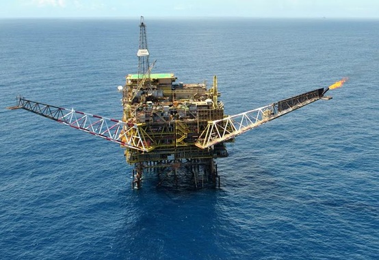 P-12, na Bacia de Campos tem descomissionamento aprovado, divulga Petrobras P-12, na Bacia de Campos tem descomissionamento aprovado, divulga Petrobras