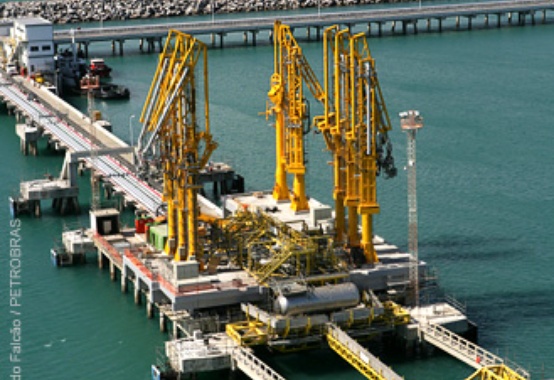 Inaugurado o primeiro terminal de regaseificação de GNL do país Inaugurado o primeiro terminal de regaseificação de GNL do país