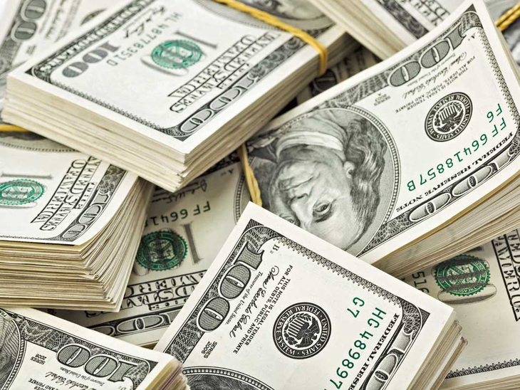 Tesouro capta US$ 1,5 bilhão no exterior com juros mais altos em sete anos