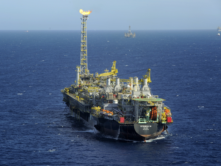 Petrobras bate novos recordes de produção de petróleo e gás