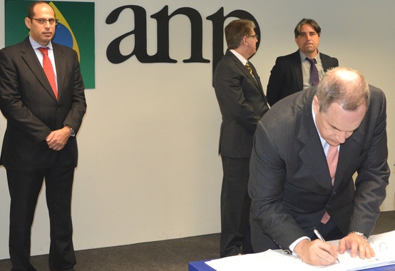 Contratos da 4ª Rodada de Acumulações Maduras foram assinados hoje (31/8), na ANP Contratos da 4ª Rodada de Acumulações Maduras foram assinados hoje (31/8), na ANP