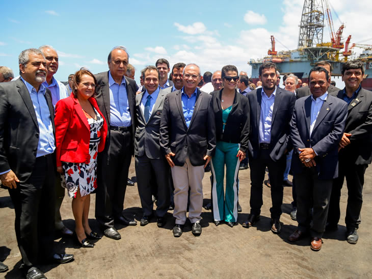 Governadores do RJ e ES assinam carta para reforçar a importância da construção de ferrovia ligando os dois Estados