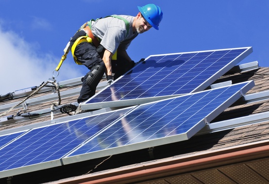 Relatório diz que mais de 11 milhões de pessoas trabalharam na geração de energia renovável em 2018 Relatório diz que mais de 11 milhões de pessoas trabalharam na geração de energia renovável em 2018