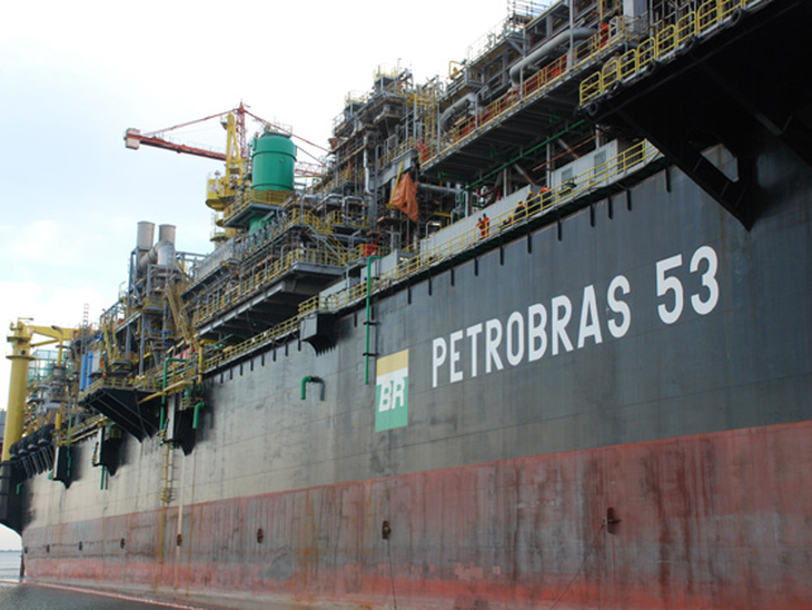 Manutenção de plataformas reduz produção da Petrobras em junho