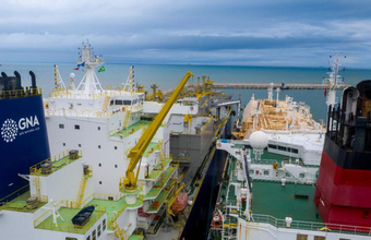 Primeira carga de GNL chega ao Porto do Açu