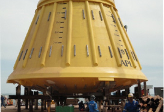 Equipamento do sistema de ancoragem do FPSO OSX-1 chega ao RJ Equipamento do sistema de ancoragem do FPSO OSX-1 chega ao RJ