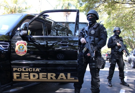 Rio de Janeiro agora de manhã: PF compre 2 mandados de prisão e 15 de busca e apreensão na 38ª Fase Rio de Janeiro agora de manhã: PF compre 2 mandados de prisão e 15 de busca e apreensão na 38ª Fase