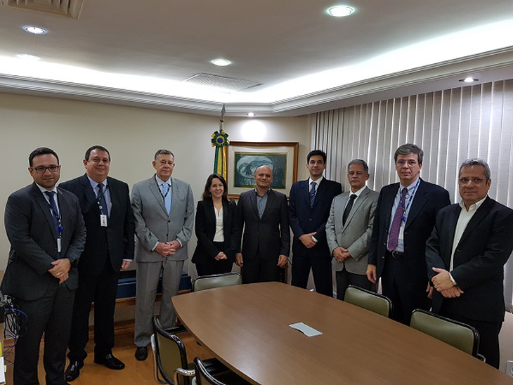 Diretor e conselheira tomam posse no CONSAD da CDRJ