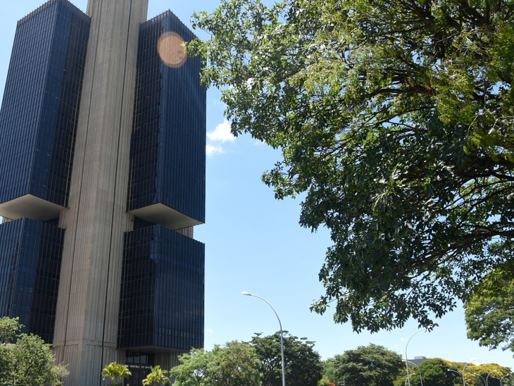 BC mantém juros básicos em 14,25% ao ano