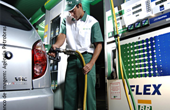 Brasil bate recorde na exportação de etanol em 2008 