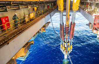Demanda global por energia deverá aumentar em cerca de 30% entre 2015 e 2035, com o petróleo a 0,7% ao ano