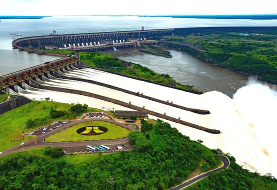 Com 43.062.656 MWh, Itaipu bate novo recorde e prevê fechar o ano entre as cinco maiores produções da história Com 43.062.656 MWh, Itaipu bate novo recorde e prevê fechar o ano entre as cinco maiores produções da história