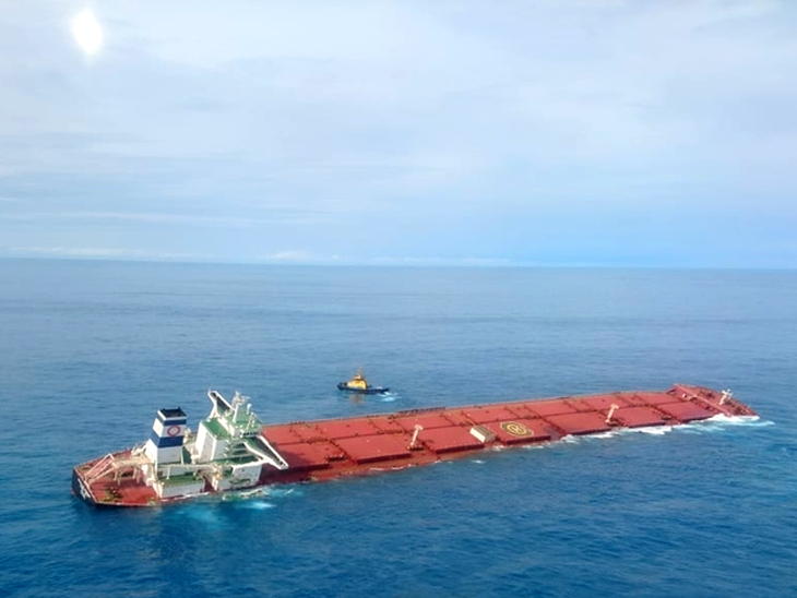 Navio contratado pela Vale corre risco de naufrágio no litoral do Maranhão