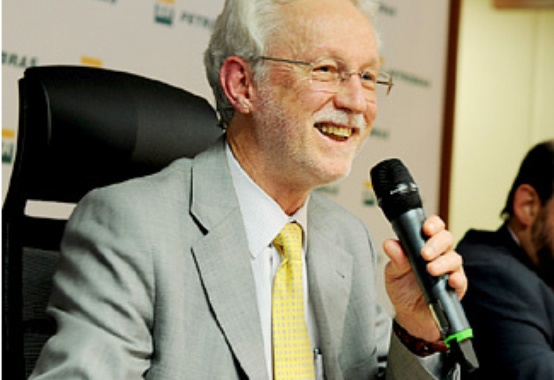 Petrobras: lucro líquido alcança R$ 21,9 bilhões no 1º semestre de 2011 Petrobras: lucro líquido alcança R$ 21,9 bilhões no 1º semestre de 2011