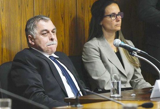 Ex-diretor da Petrobras depõe hoje à Justiça Federal em Curitiba Ex-diretor da Petrobras depõe hoje à Justiça Federal em Curitiba