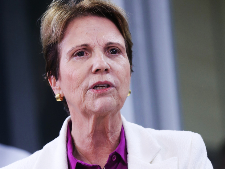 Brasil tem fertilizantes até outubro, garante ministra