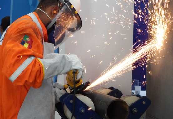 Segundo a CNI, produção industrial cresce e emprego cai em maio Segundo a CNI, produção industrial cresce e emprego cai em maio