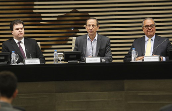 Estamos criando ambiente favorável aos negócios, diz ministro do MME