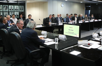 CNPE promove livre concorrência no mercado de gás natural no país