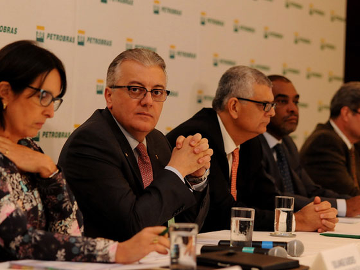 Petrobras tem lucro líquido de R$ 5,9 bilhões no 1º semestre de 2015